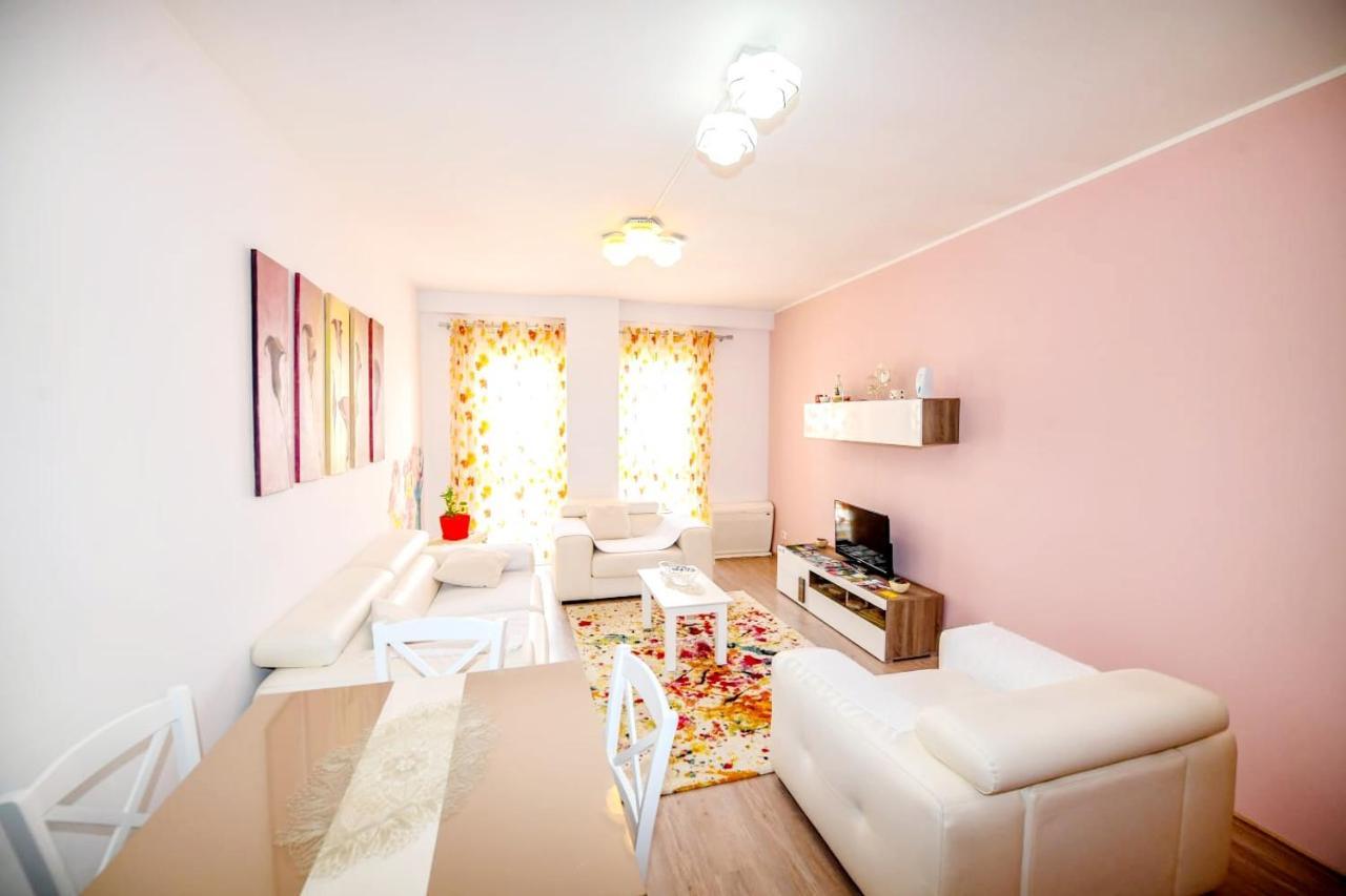 Happy Stories' Apartment In City Centre Шкодер Экстерьер фото
